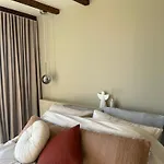 Studio34 Bed & Breakfast 3*