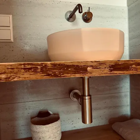 Studio34 Bed & Breakfast 3*