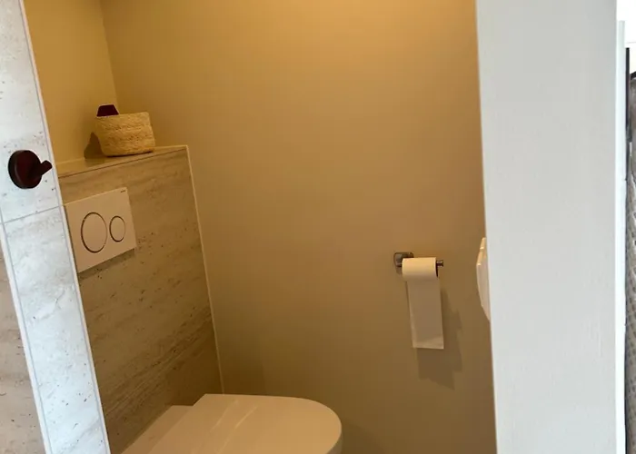 לינה וארוחת בוקר Studio34